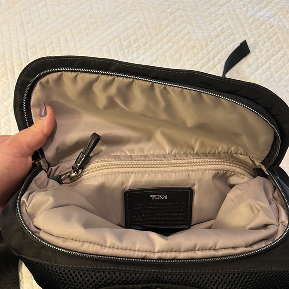 Tumi Kuta Backpack - Picture 4 of 7